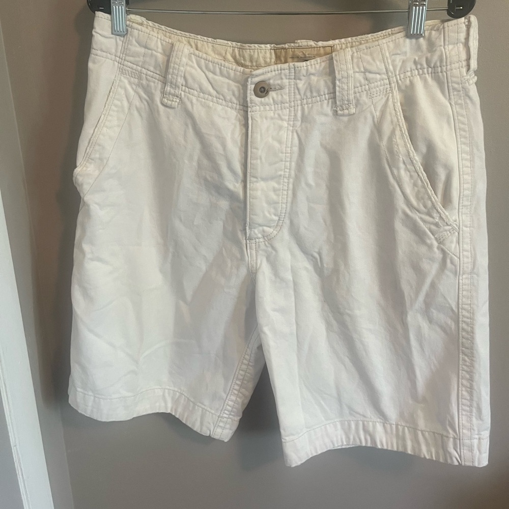 Hollister Mens White Khaki Shorts Size 32 Flat Front Canvas 100% Cotton EUC